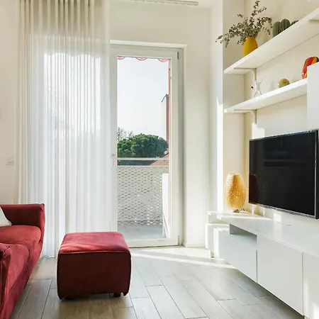 Casa Columella, Two-room 20 Min From The Duomo * Milan